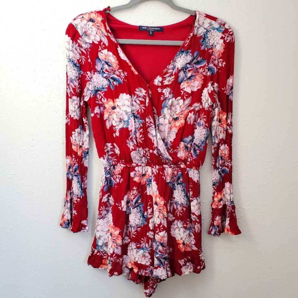 One Clothing Red Floral Romper Long Sleeves size small